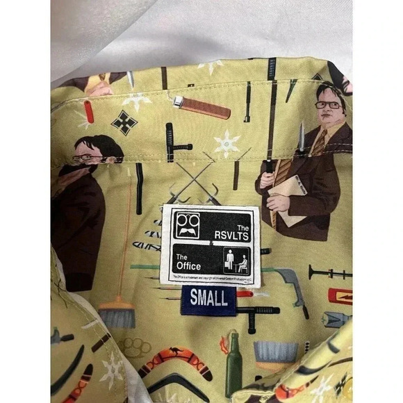 RSVLTS Roosevelts Shirt The Office SS Mens 1000 Ways To Die By Dwight Size Small - Picture 2 of 7
